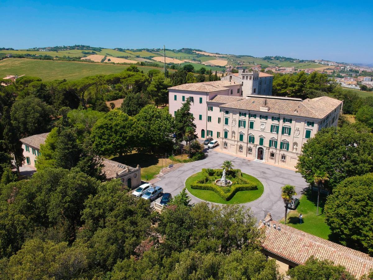 Domus Stella Maris - Casa Per Ferie Otel Ancona Dış mekan fotoğraf