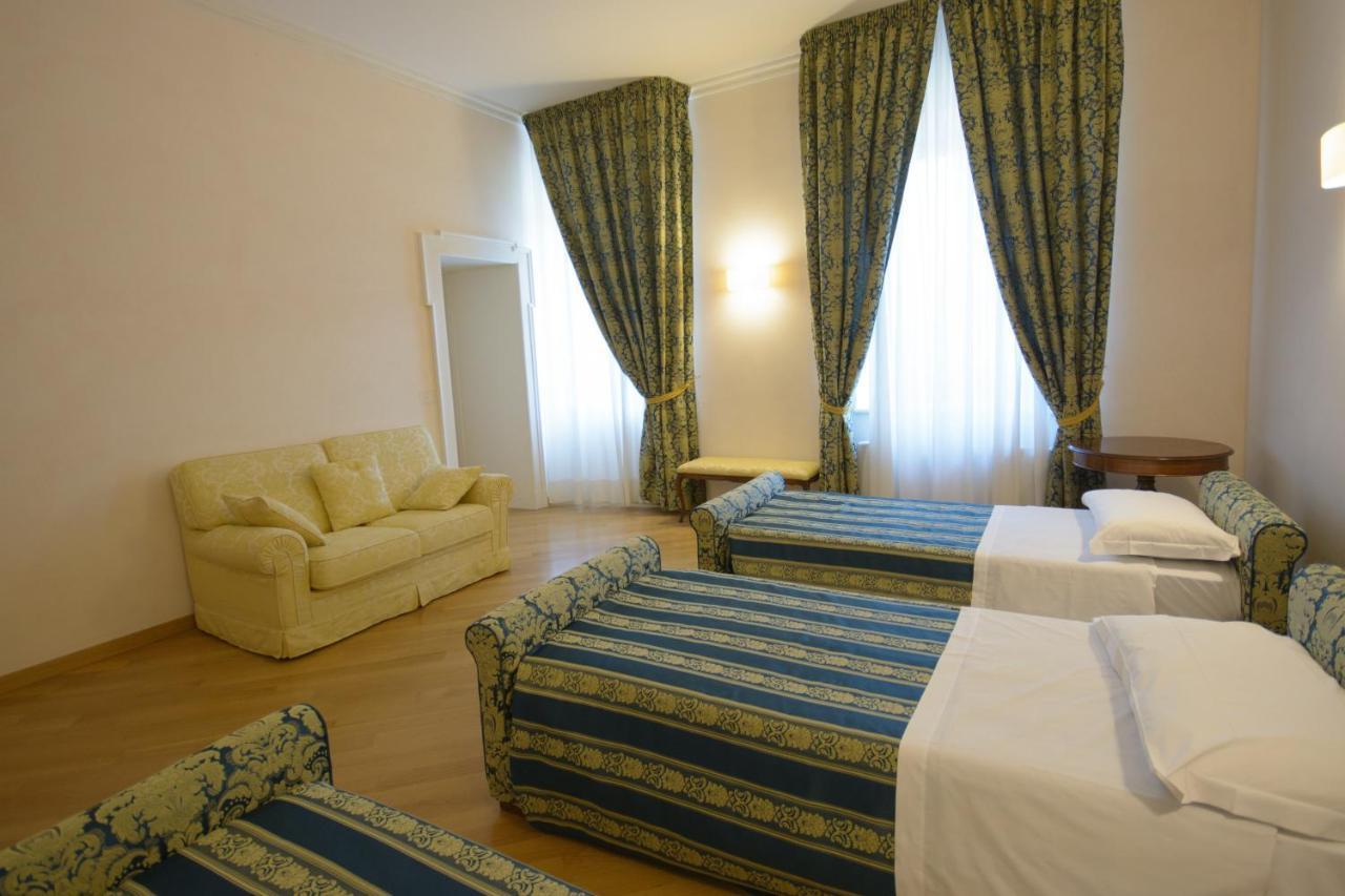 Domus Stella Maris - Casa Per Ferie Otel Ancona Dış mekan fotoğraf