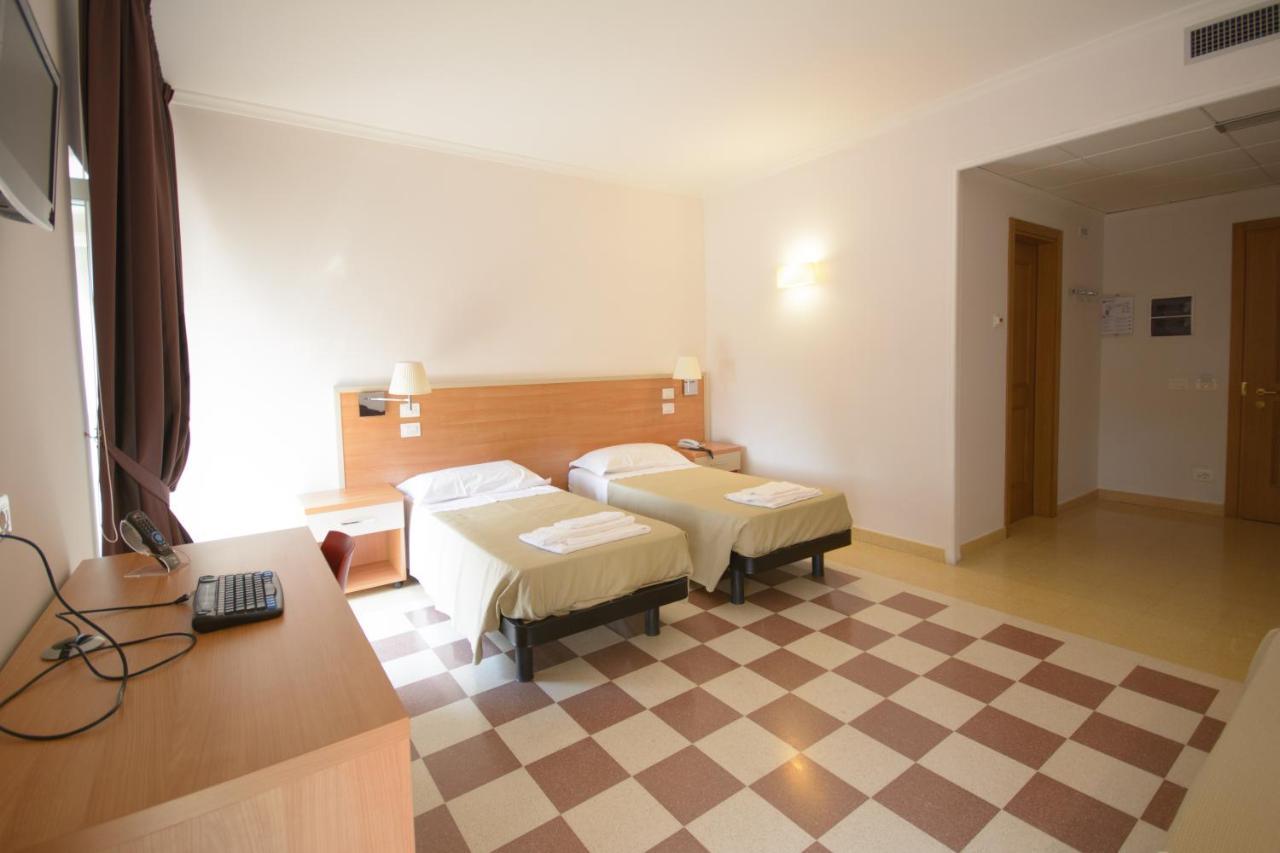Domus Stella Maris - Casa Per Ferie Otel Ancona Dış mekan fotoğraf
